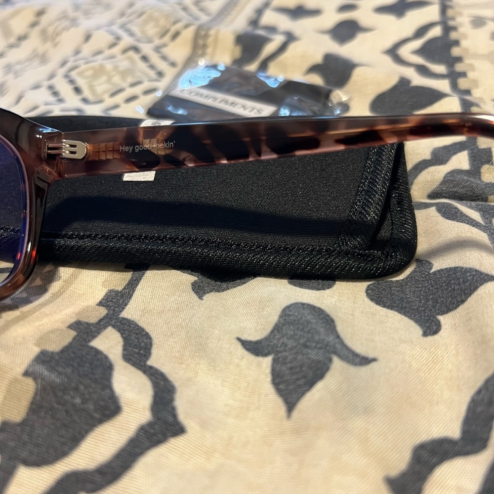 Diff eyeware ava beige BlueLight reading glasses 0.5 power